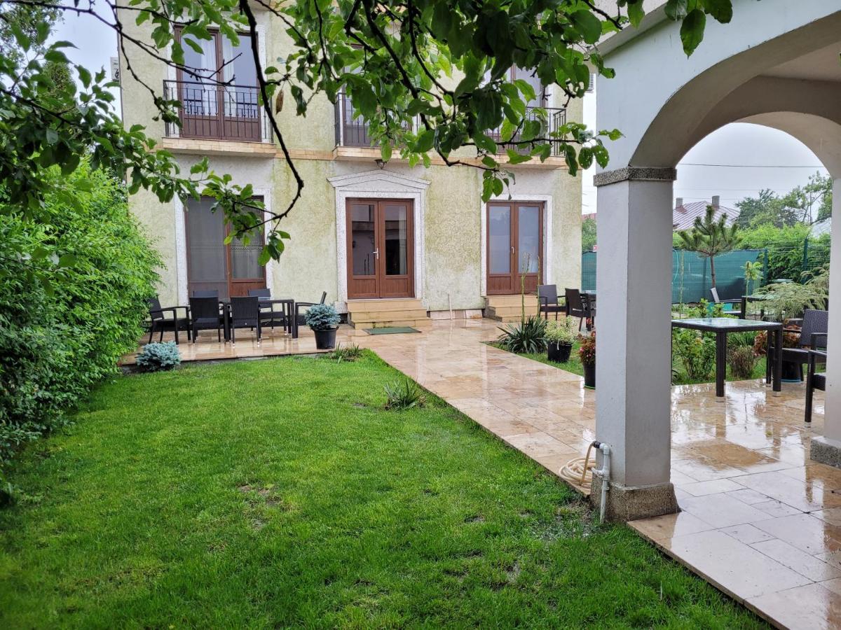 Hotel Vila Caviar à Sulina Extérieur photo